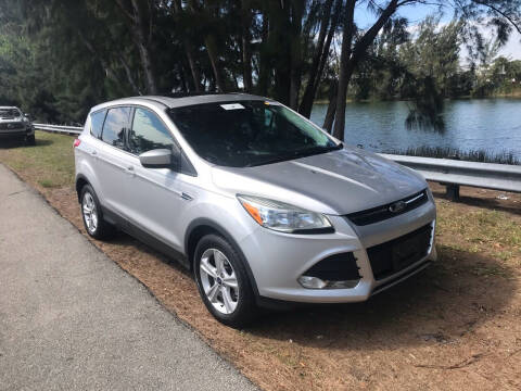2015 Ford Escape for sale at FLORIDA CAR TRADE LLC in Davie FL