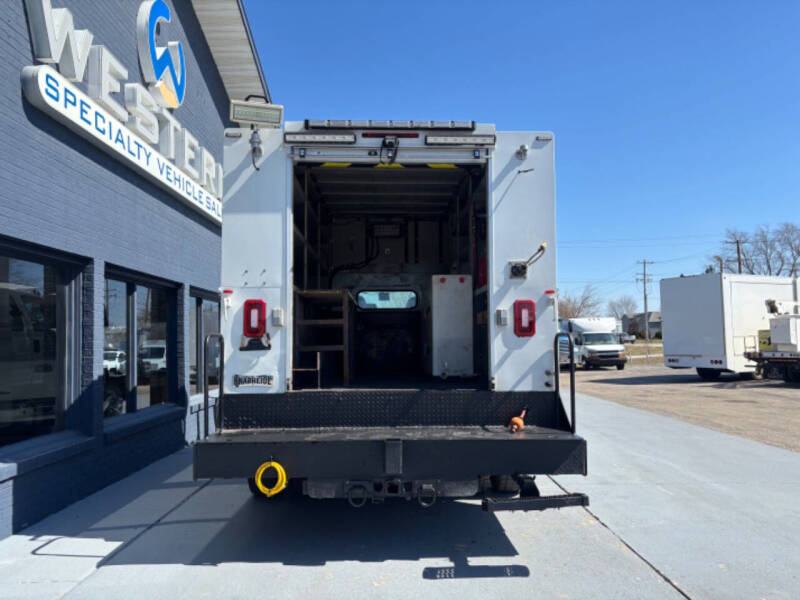 2018 Ford F-650