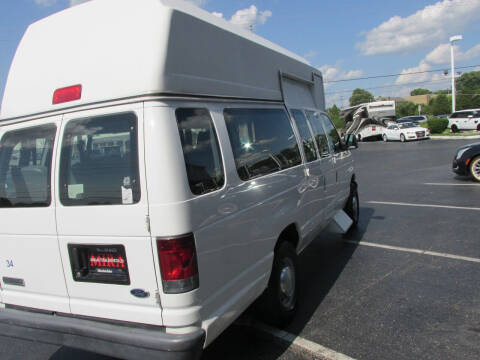 2006 Ford E-Series E-350 SD