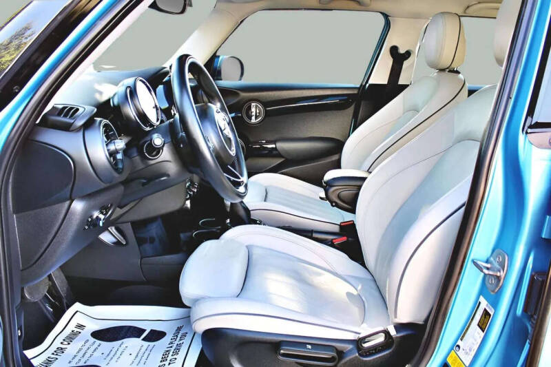 2016 MINI Hardtop 4 Door Cooper S