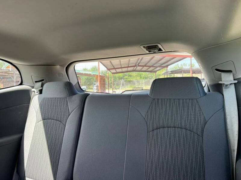 2016 Chevrolet Traverse LS