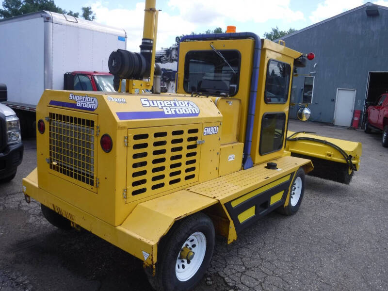 2012 Superior Broom SM80J Propelled Sweeper