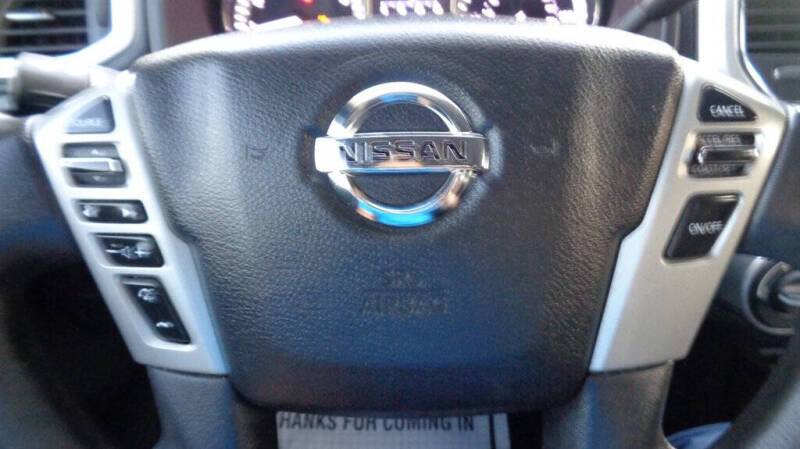 2018 Nissan Titan SV