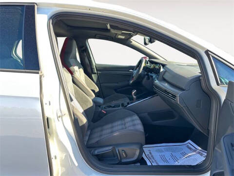 2023 Volkswagen Golf GTI SE