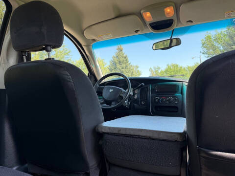 2004 Dodge Ram 1500 SLT
