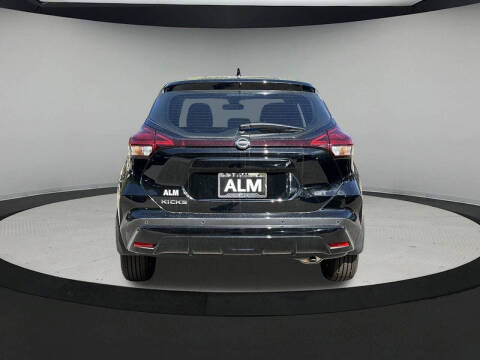 2025 Nissan Kicks Play S