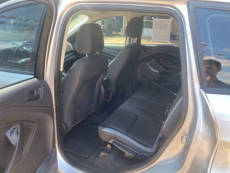 2014 Ford Escape S