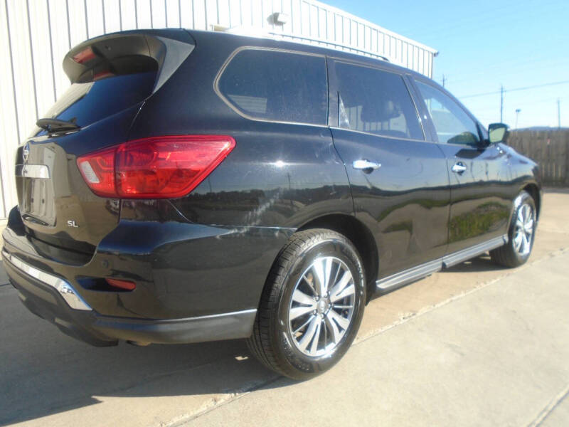 2020 Nissan Pathfinder SL