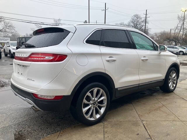 2017 Lincoln MKC Select