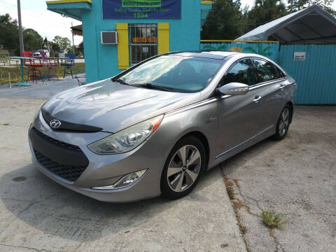 2012 Hyundai Sonata Hybrid for sale at Debary Family Auto in Debary FL