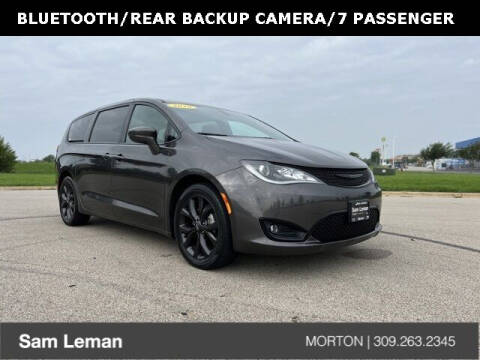 2020 Chrysler Pacifica for sale at Sam Leman CDJRF Morton in Morton IL