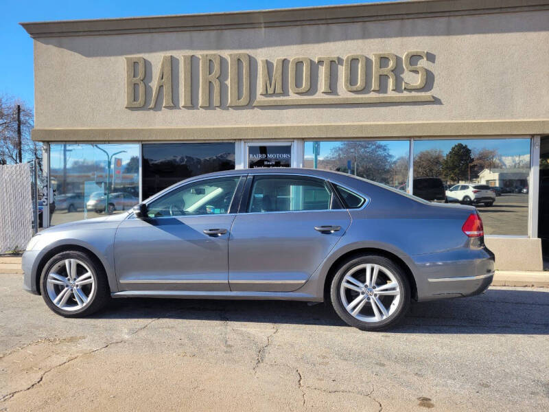 2014 Volkswagen Passat SEL Premium