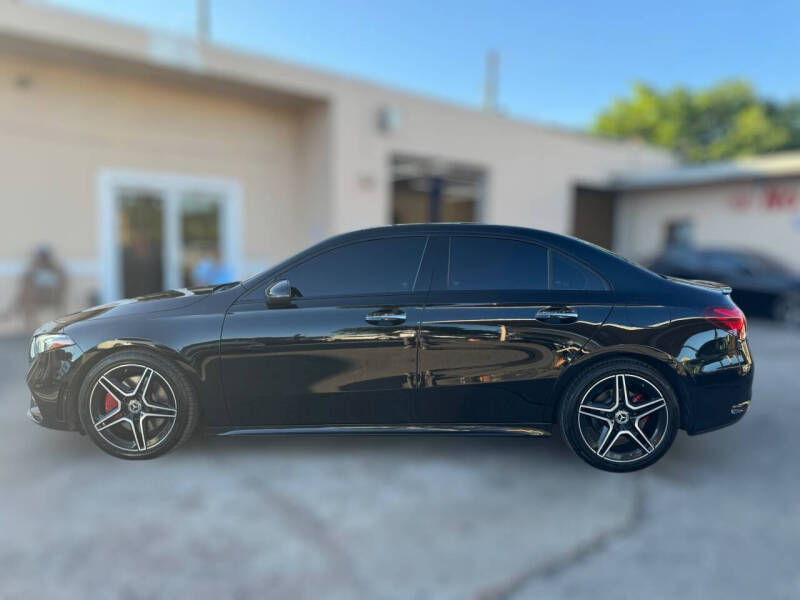 2019 Mercedes-Benz A-Class A 220