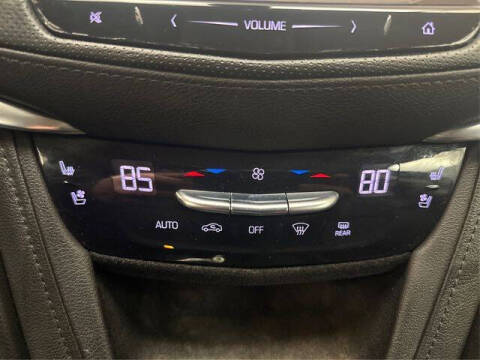 2018 Cadillac XT5 Premium Luxury