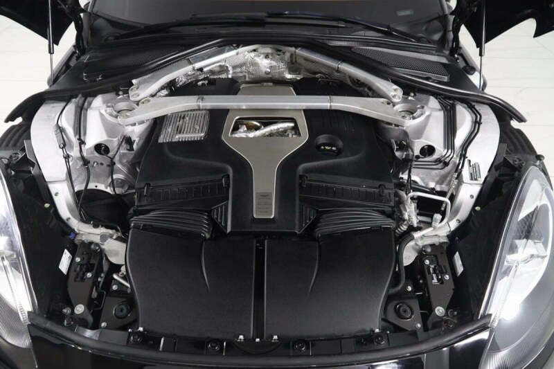 2023 Aston Martin DBX 707