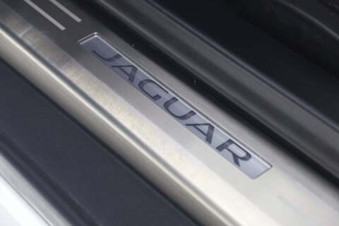 2021 Jaguar F-TYPE R