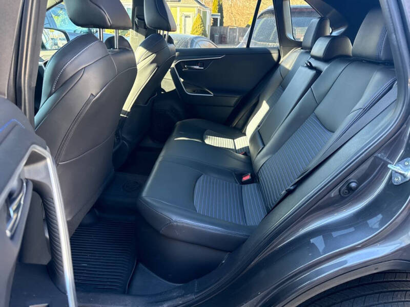 2024 Toyota RAV4 Hybrid XSE