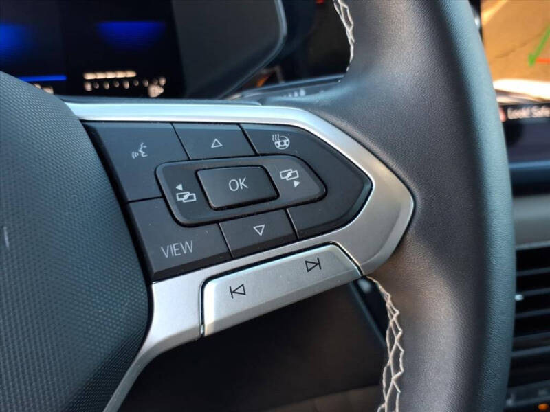 2023 Volkswagen Taos SE 4Motion