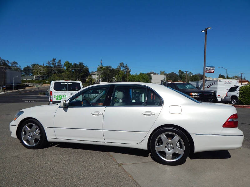 2005 Lexus LS 430