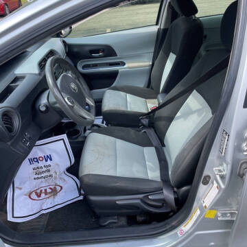 2012 Toyota Prius c Two
