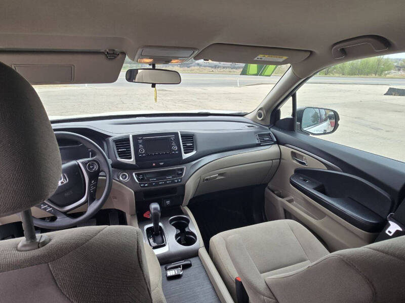 2017 Honda Pilot LX