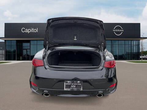 2022 Infiniti Q60 Red Sport 400