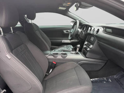 2021 Ford Mustang