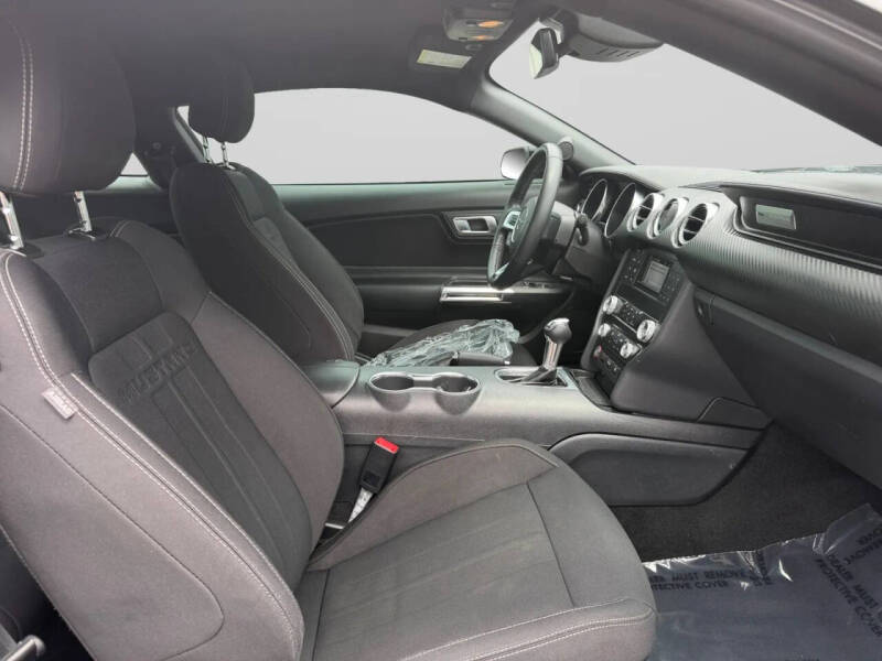 2021 Ford Mustang