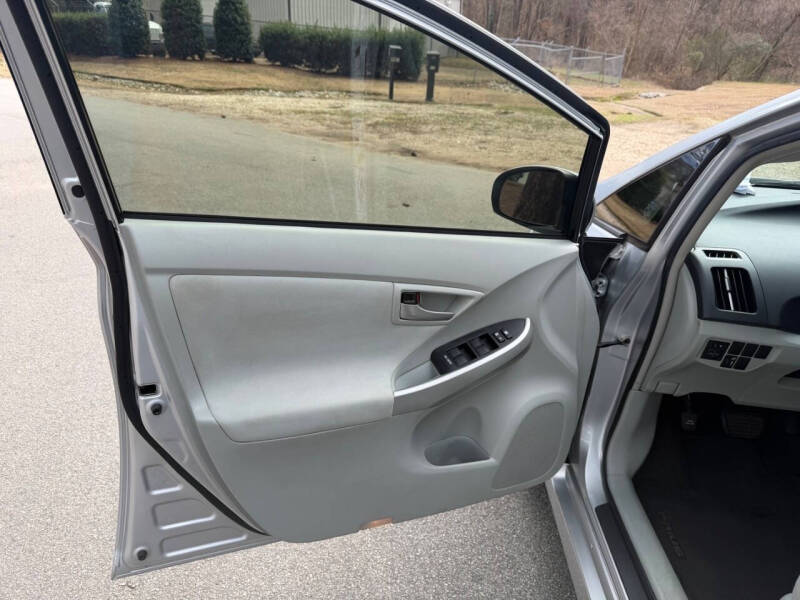 2014 Toyota Prius Two