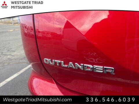 2025 Mitsubishi Outlander PHEV SEL