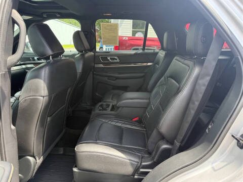 2018 Ford Explorer Platinum
