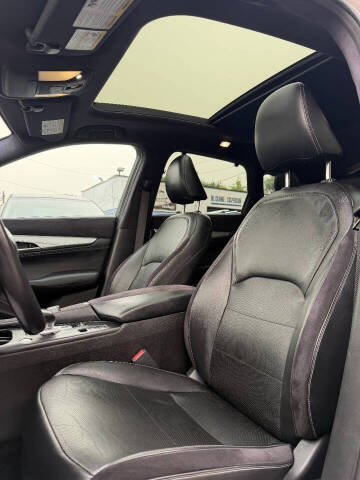 2019 Infiniti QX50 Essential