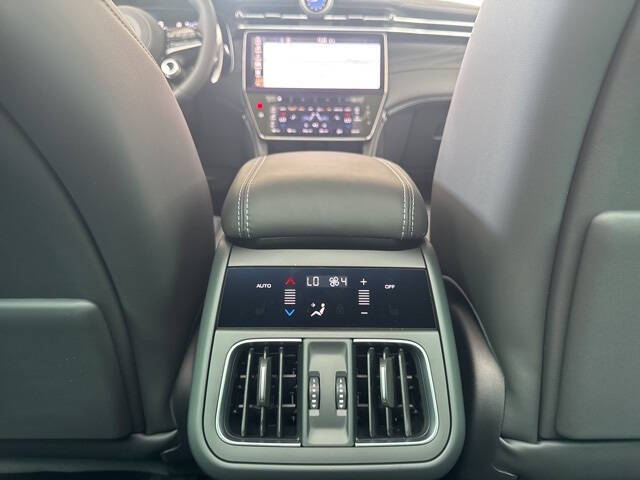 2025 Maserati Grecale Modena