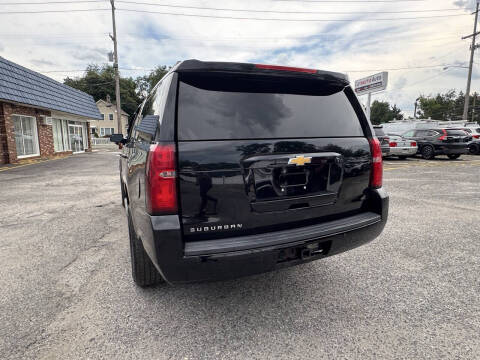 2018 Chevrolet Suburban LT