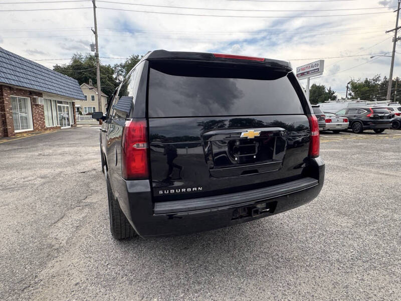 2018 Chevrolet Suburban LT
