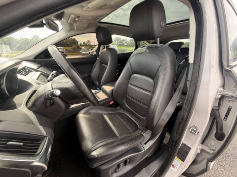 2019 Jaguar E-PACE P250 SE