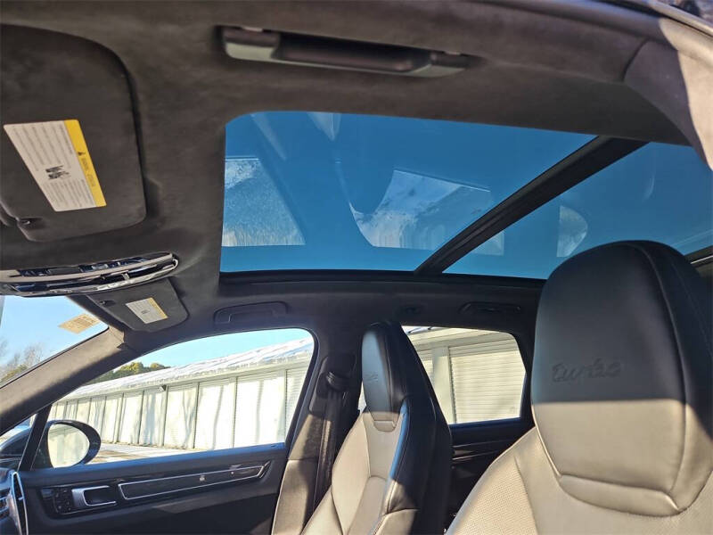 2020 Porsche Cayenne Turbo