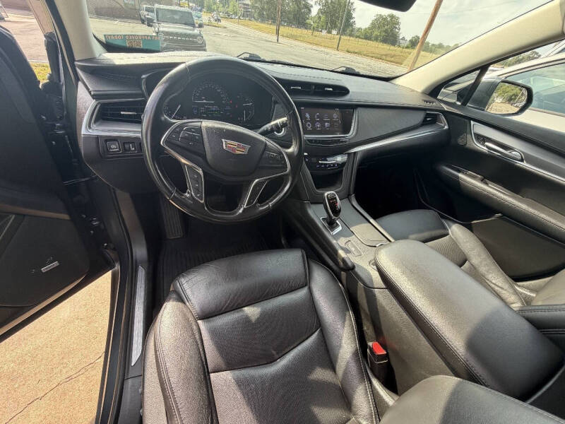 2019 Cadillac XT5 Luxury