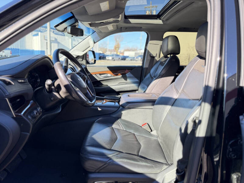 2019 Cadillac Escalade ESV Luxury
