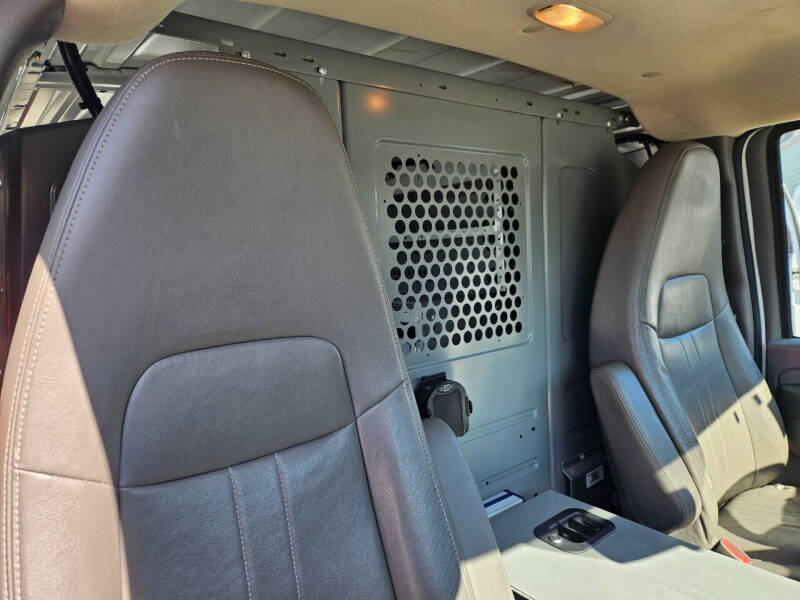 2013 Chevrolet Express 2500