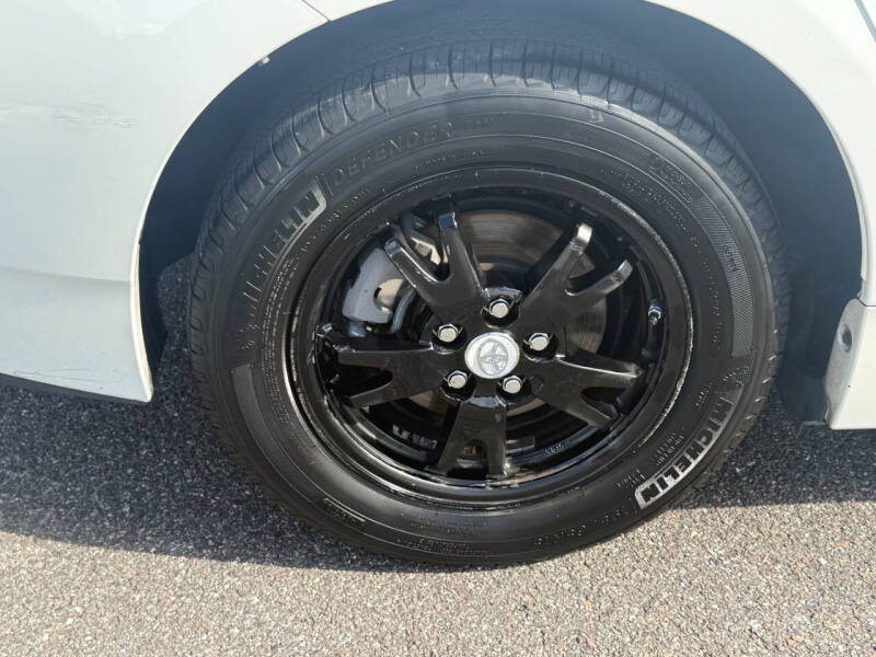 2013 Toyota Prius Four