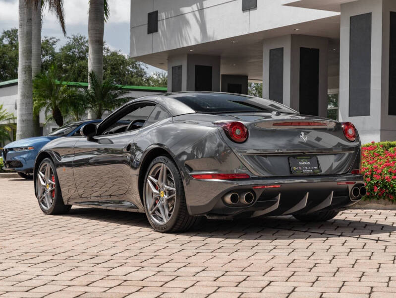 2015 Ferrari California T