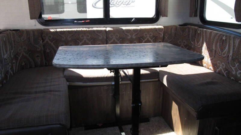 2015 Keystone RV COUGAR 28RLSWE