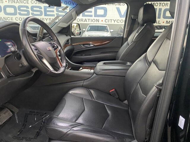 2018 Cadillac Escalade Premium Luxury