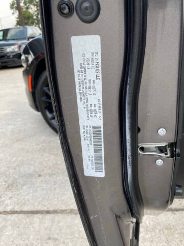 2017 Dodge Charger SXT