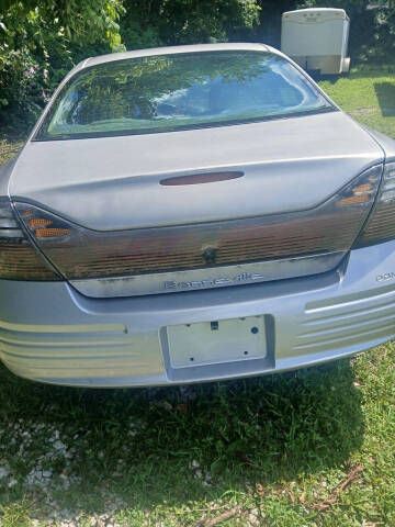 2003 Pontiac Bonneville SE