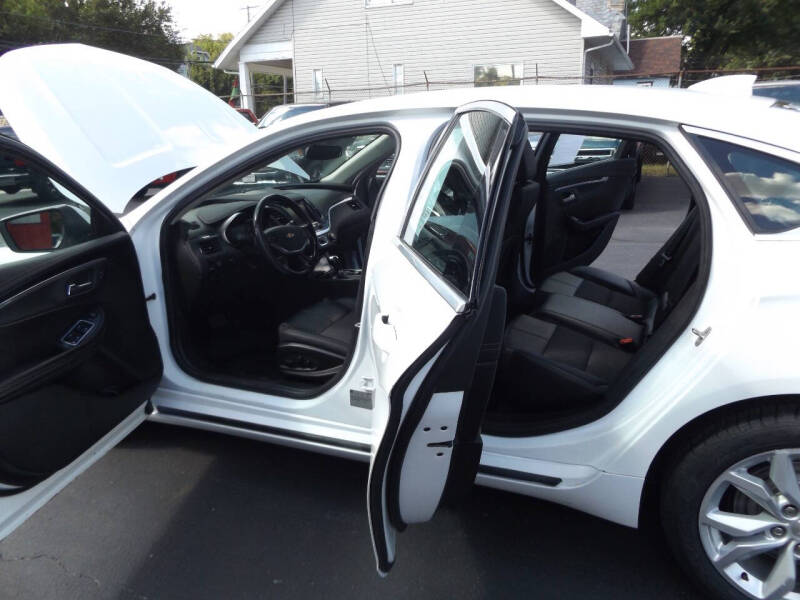 2017 Chevrolet Impala LT