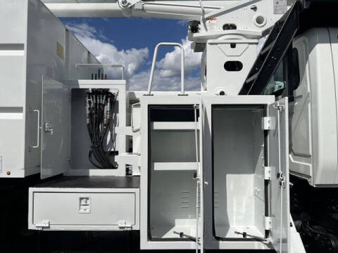 2017 International DuraStar 4300