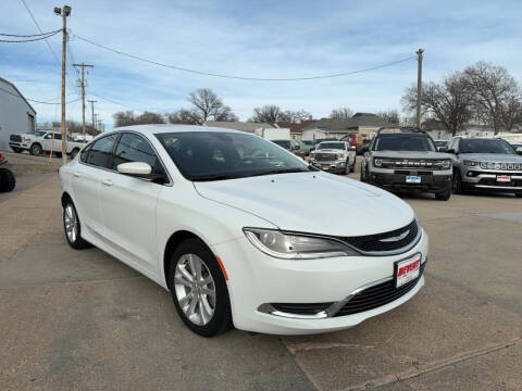 2016 Chrysler 200 Limited