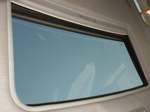 2011 Toyota Highlander SE